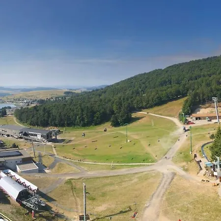 7 Couchages Au Pied Des Pistes Avec Parking